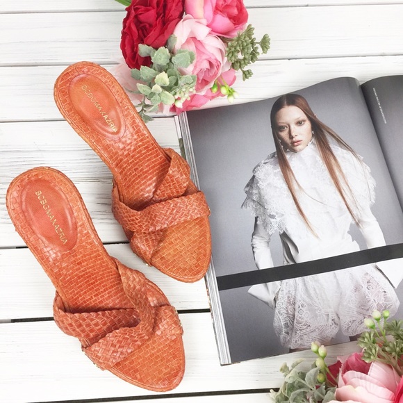 BCBGMaxAzria Nicasia Woven Leather Sandals 7.5 - Picture 1 of 7